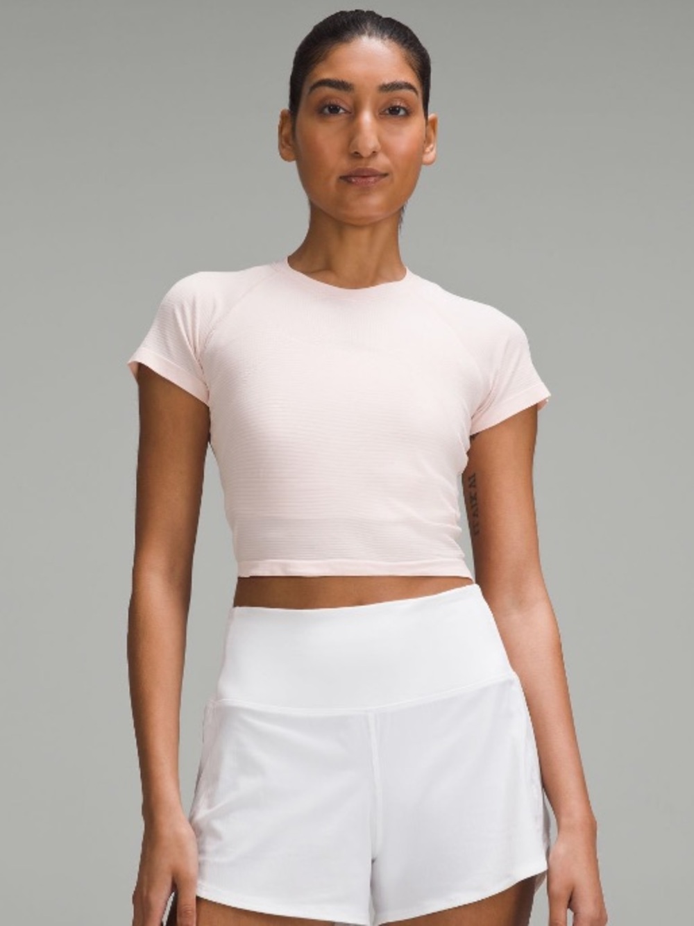 Lululemon Swiftly Tech Cropped Short-Sleeve
Shirt 2.0 | size 8